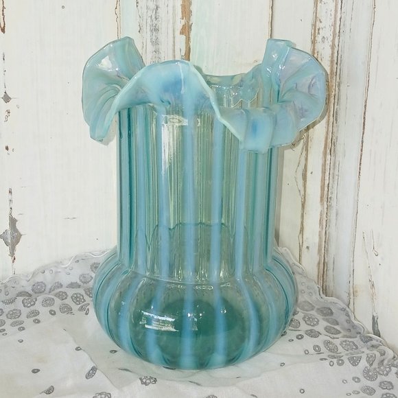 Vintage Northwood Blue Striped Opalescent Ruffle Top Vase - Picture 1 of 6